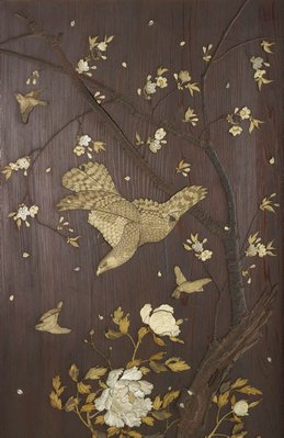 Alternate image of Folded wooden screen with inlaid decoration by Meiji export ware