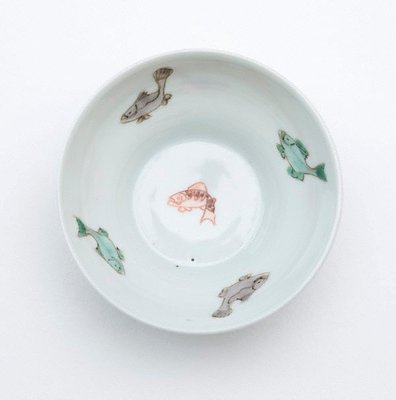 Alternate image of Wine cup decorated with five carp on the interior and four on the exterior by Jingdezhen ware