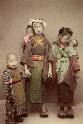 Alternate image of Woman playing the Kotsuzumi (left); Girls and babies (right) by attrib. Adolfo Farsari