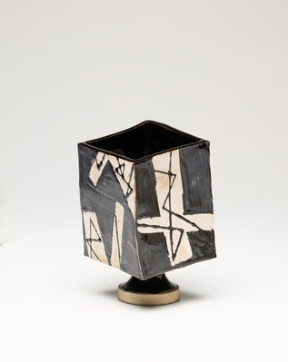 Alternate image of Black glaze square jar by Suzuki Osamu (Ji)