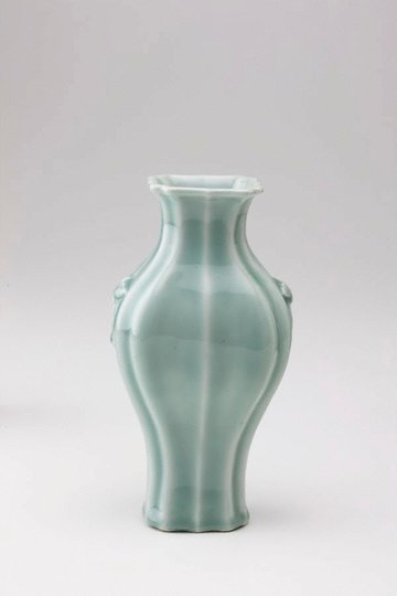 AGNSW collection Vase 1723-1735