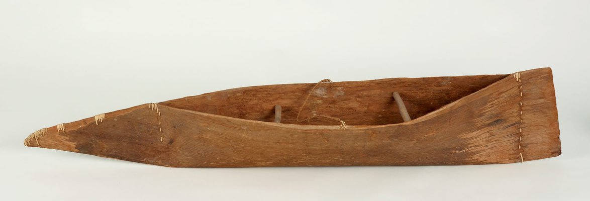 Alternate image of Model of a swamp canoe by Unknown