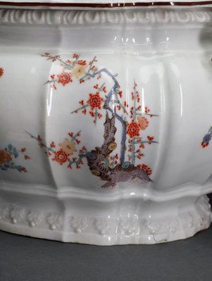 Alternate image of Tureen and cover by Meissen