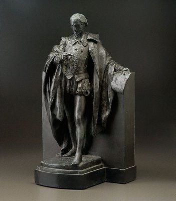Alternate image of Statuette of Shakespeare by Bertram Mackennal