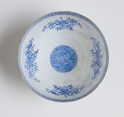 Alternate image of Blue and white 'shining' bowl by 