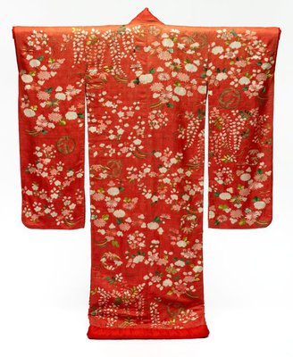 Alternate image of Furisode uchikake (long-sleeve overcoat) with design of plum and cherry blossoms, peonies, chrysanthemums and wisteria on red figured silk satin ('rinzu') by 