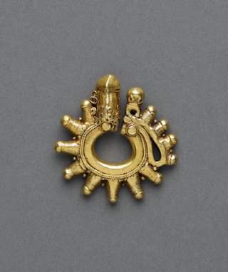 AGNSW collection Ear ornament or pendant (duri-duri) 19th century-20th century