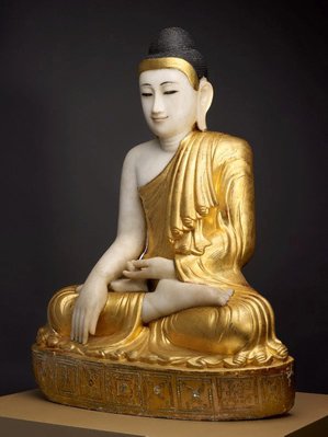 Alternate image of Shakyamuni, the historical Buddha by 