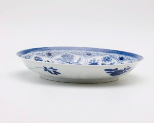 Alternate image of Saucer decorated with panels of flowers by Export ware