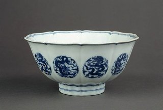 AGNSW collection Jingdezhen ware Bowl circa 1720